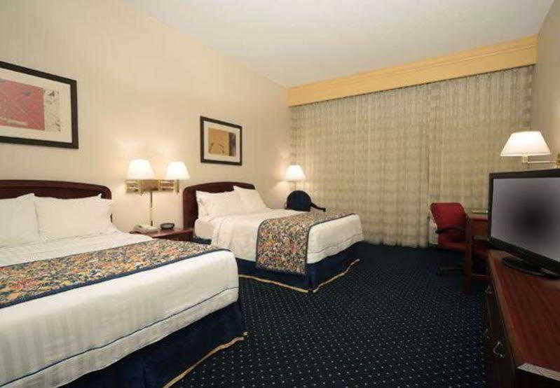 Hotel Courtyard By Marriott Dayton North Esterno foto